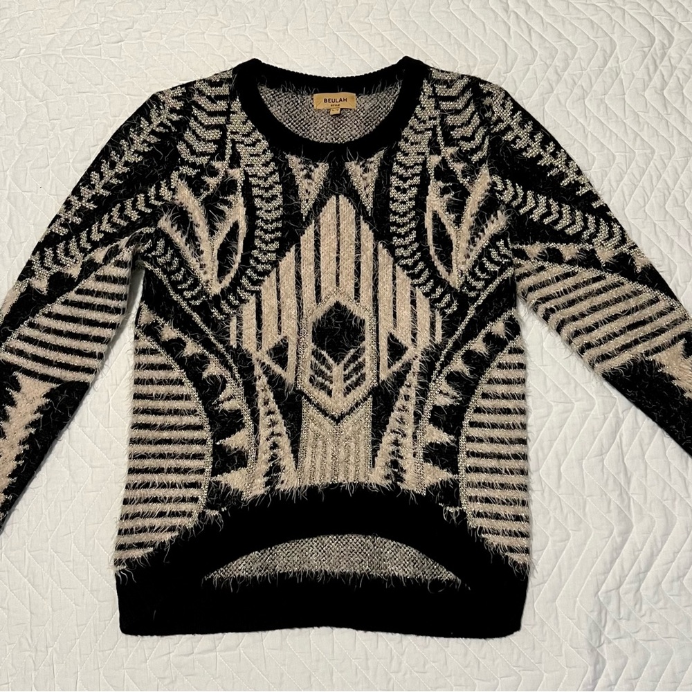 Beulah Black and Cream Patterned Sweater